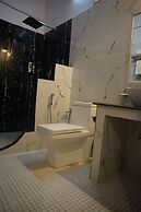 Amadi Beach Front Resort