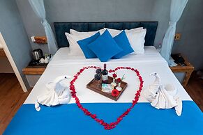 Amadi Beach Front Resort