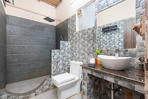 Amadi Beach Front Resort