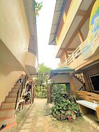 OYO 876 Escurel Inn Boracay