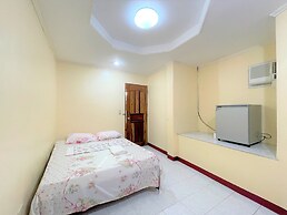 OYO 876 Escurel Inn Boracay