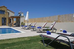 Arismari Villa - Private Pool