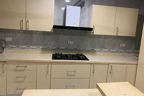 1bed Apartment - Parking, Wifi, Balcony, Bbq
