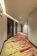 The Vaishnodevi Sarovar Portico