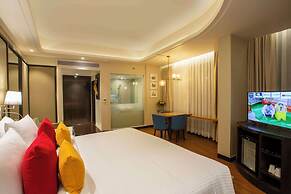 The Vaishnodevi Sarovar Portico