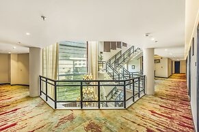 The Vaishnodevi Sarovar Portico