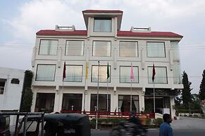 The Vaishnodevi Sarovar Portico