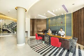 The Vaishnodevi Sarovar Portico