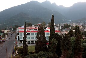The Vaishnodevi Sarovar Portico