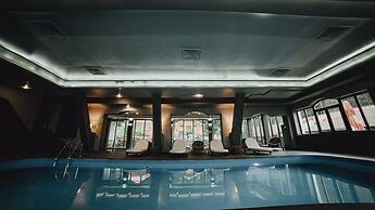 QResort and Spa