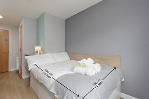 JOIVY Affordable Edinburgh - Adults only