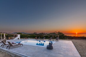 Vineyard Pool Villa Sea View Crete