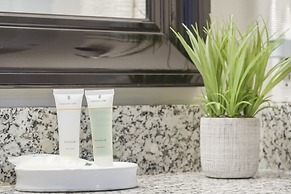 18th Fairway View - Club Amenities