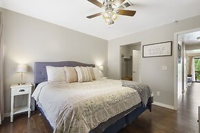 18th Fairway View - Club Amenities