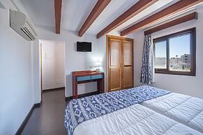 Hostal Castell de Lô