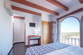 Hostal Castell de Lô