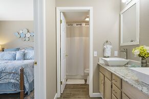 Abby Lane Leisure Time - Near Lake Taneycomo