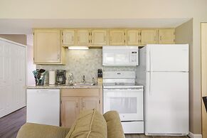 Abby Lane Leisure Time - Near Lake Taneycomo