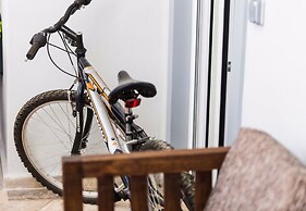 Mpali Bay View And Beach Front Apt Crete