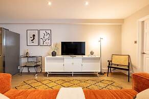 The Paddington Flat - Modern 2bdr With Patio