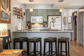 Black Bear Lodge - 1 Mile From Silver Dollar City