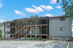 Black Bear Lodge - 1 Mile From Silver Dollar City