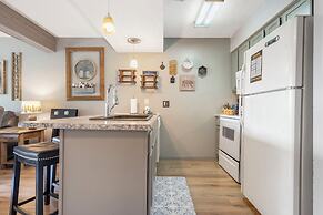 Black Bear Lodge - 1 Mile From Silver Dollar City