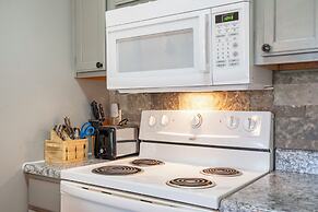 Black Bear Lodge - 1 Mile From Silver Dollar City