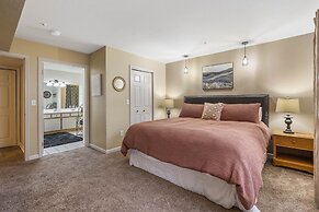 Bunker Ridge Rendezvous - Branson - Condo in Pointe Royale