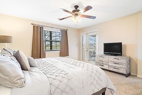 City View at the Foothills - Shared Amenities in the Heart of Branson