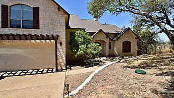 Pet-friendly Oasis in Gated Community!