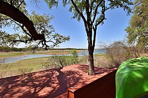 Pet-friendly Oasis in Gated Community!