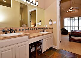 Pet-friendly Oasis in Gated Community!