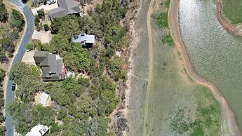 Pet-friendly Oasis in Gated Community!