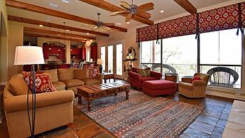 Pet-friendly Oasis in Gated Community!