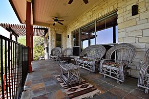 Pet-friendly Oasis in Gated Community!