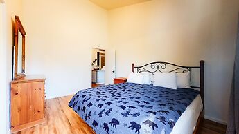 Crestview #2 - Close to The Village, Near Year-round Outdoor Activitie