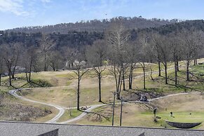 Fall Creek Retreat - 2.5 Miles From DT Branson!