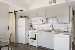 Fall Creek Retreat - 2.5 Miles From DT Branson!