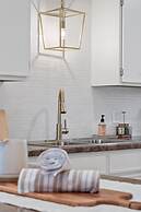 Foothills Walk-in - On-site Amenities