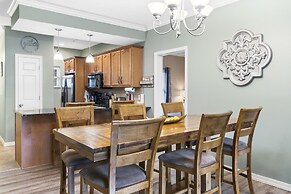 Majestic Luxury Condo at Table Rock Lake