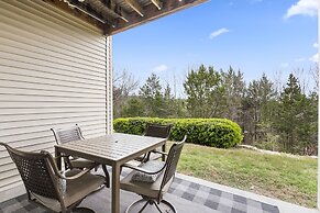Majestic Luxury Condo at Table Rock Lake