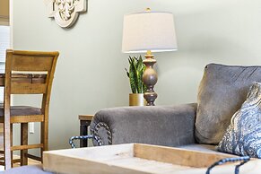 Majestic Luxury Condo at Table Rock Lake