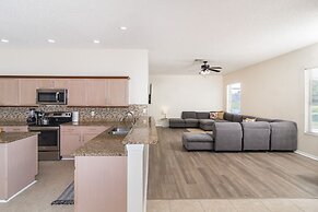 Memories at Bloomingdale Drive