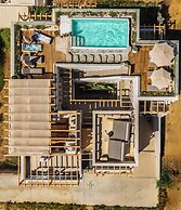 Alenor City Hotel