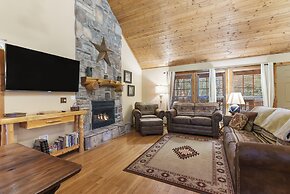 The Lodge on the Creek Branson West Cabin w/ Beautiful Views