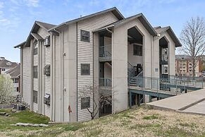 Guest House at The Greens - Dolly Parton's Stampede