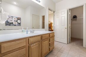 The Gathering Place - Minutes to 61-acre Theme Park