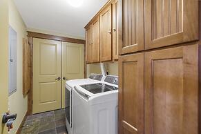 Taneycomo Retreat - Lakefront Condo