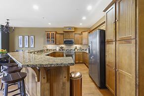 Taneycomo Retreat - Lakefront Condo